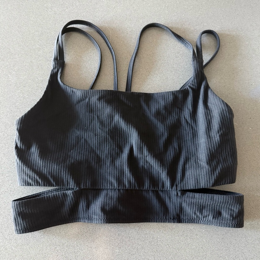 lululemon, Black Ribbed Women's Cropped Workout Top